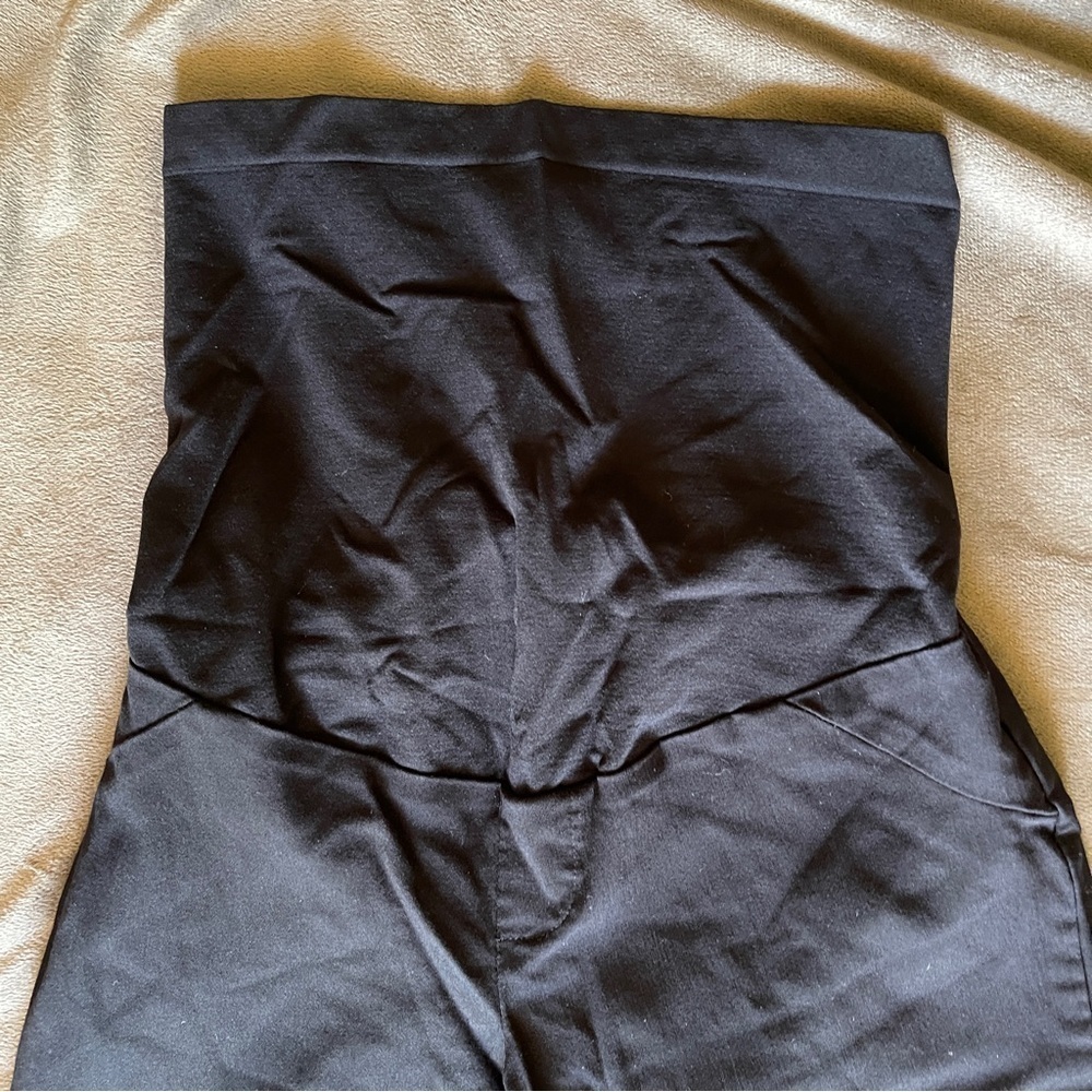 Motherhood Maternity Classic Black Leggings in Small - Picture 2 of 13
